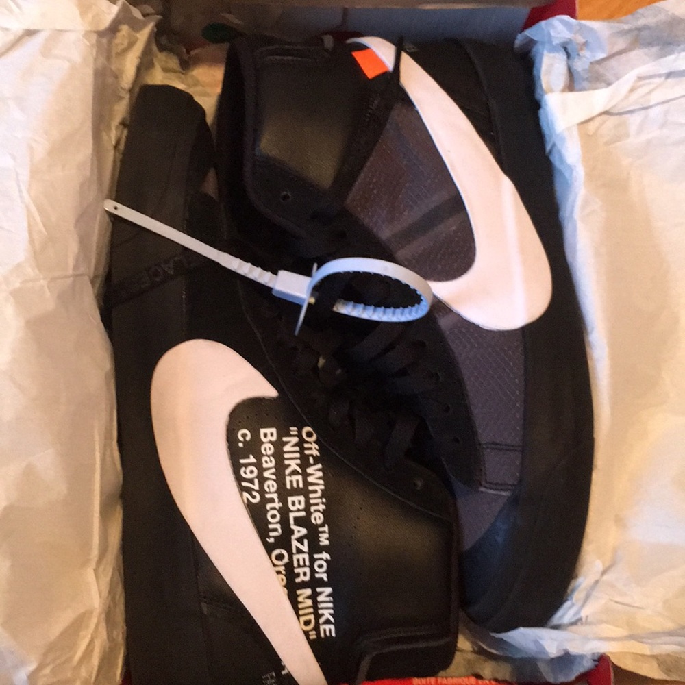Nike off white blazer